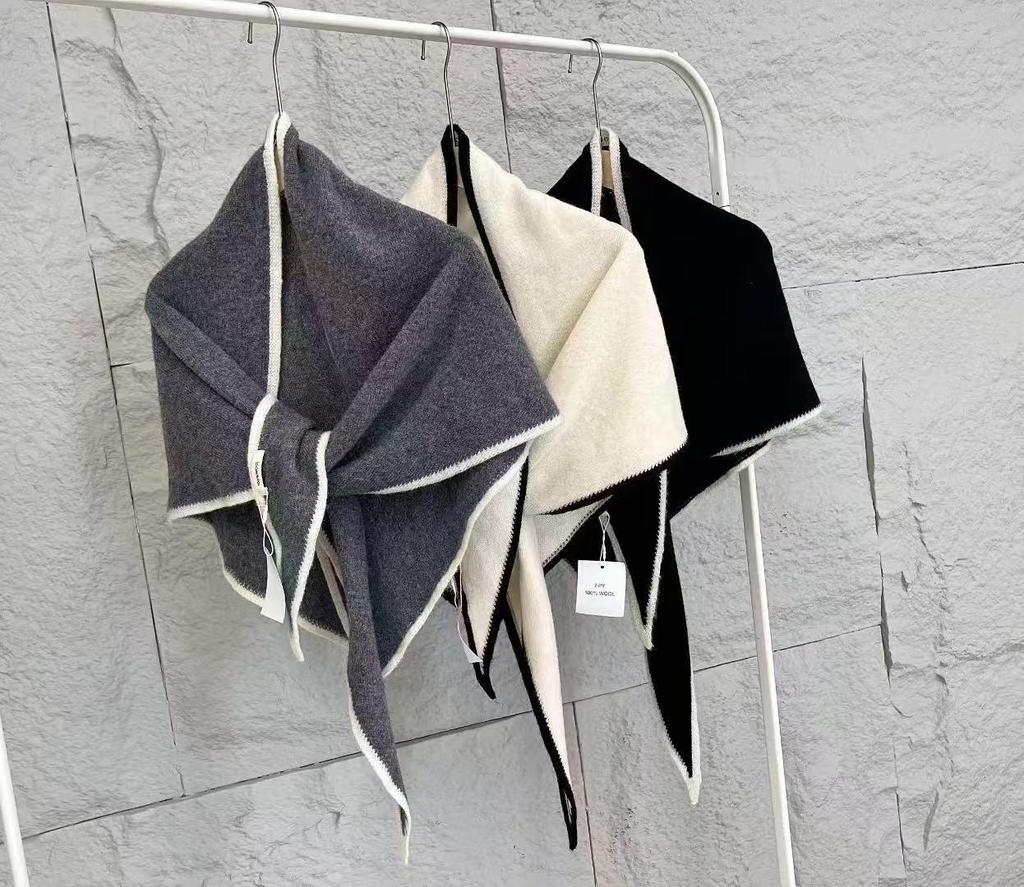 Women's Knitted Triangle Shawl: Warm, Solid Color Neck Protection for Autumn & Winter