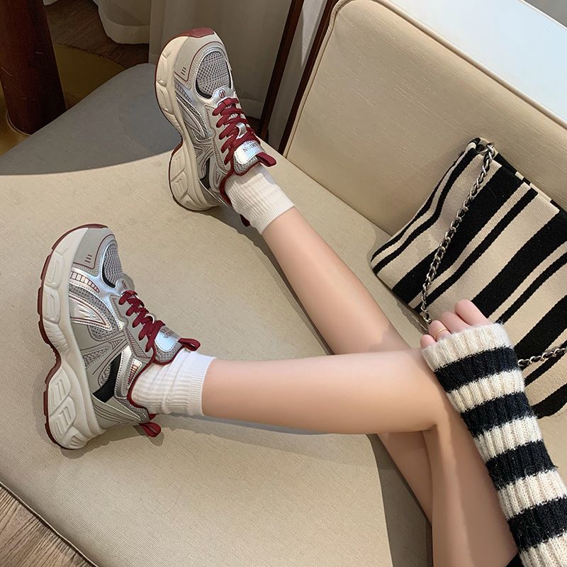 Malé sportovní platformové tátovy boty dámské 2025 nové všestranné sametové zvyšující ležérní sportovní boty