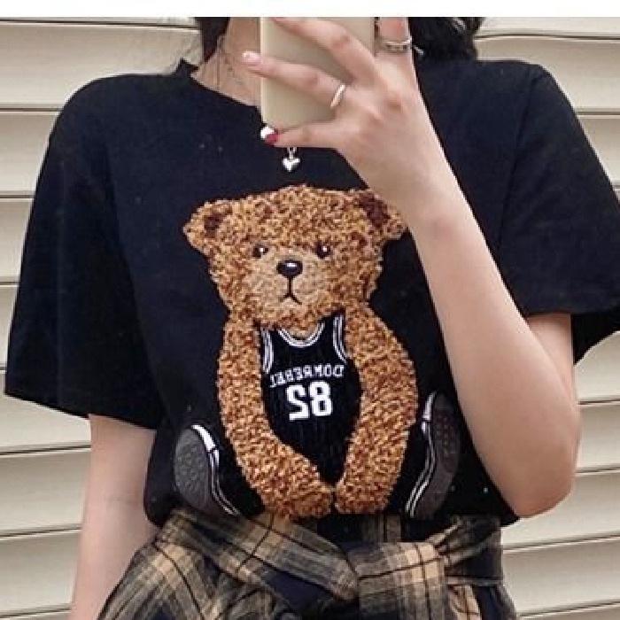 

Роскошный летний комплект из двух предметов с футболкой и клетчатой юбкой нестандартной формы L