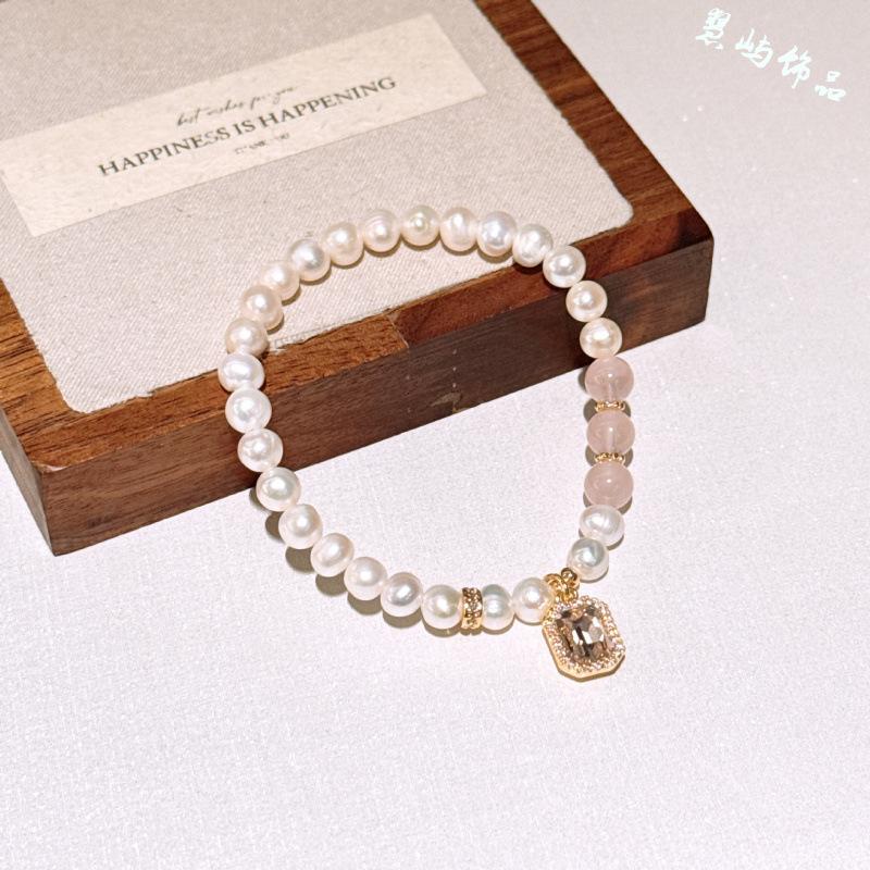 Natural Pearl and Rose Quartz Sugar Cube Pendant Bracelet Light luxury and gentle style versatile bracelet