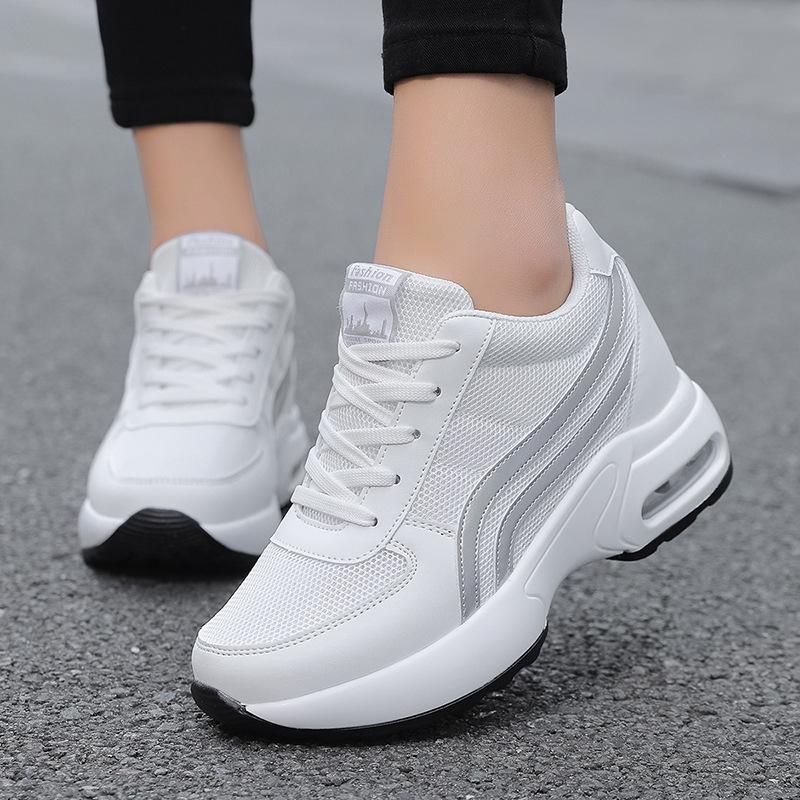Damen Frühling Weiße Plateau-Sneakers Dicke Sohle Atmungsaktives Mesh Freizeitschuhe Frau Damen Höhenerhöhende Schuhe für Frauen
