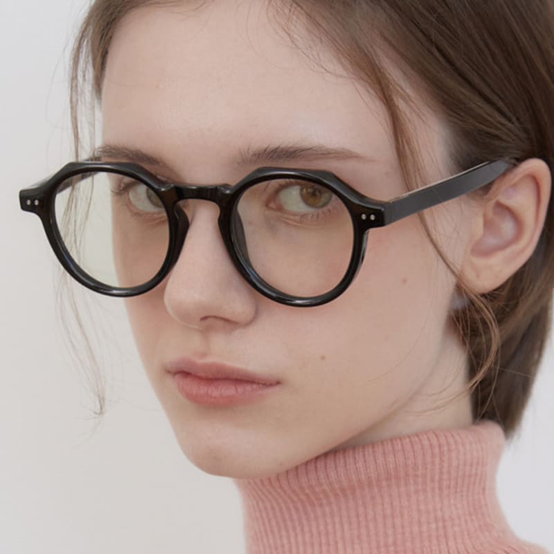 

One Brilliant Sawyer-OB506-Black FREE