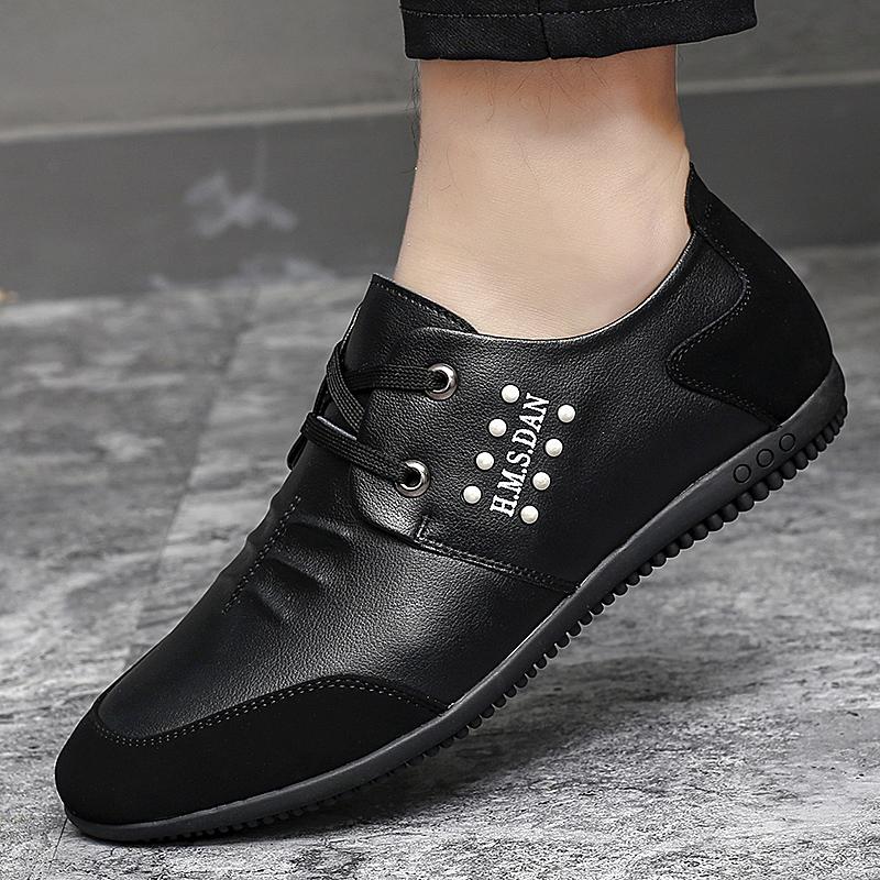 2025 New Mens Loafers Fashion Casual Leather Shoes for Men Comfortable Soft Sole Driving Shoes Classic Versatile Walking Shoes