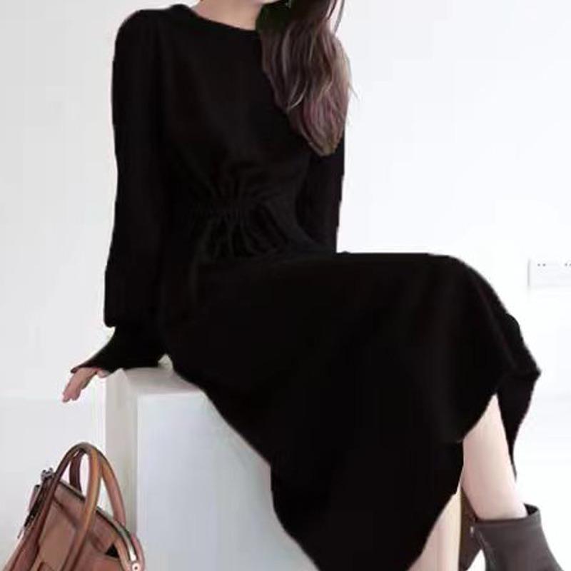 Royal sister style round neck temperament with coat base knitted dress women's autumn and winter new lace-up and thin skirt