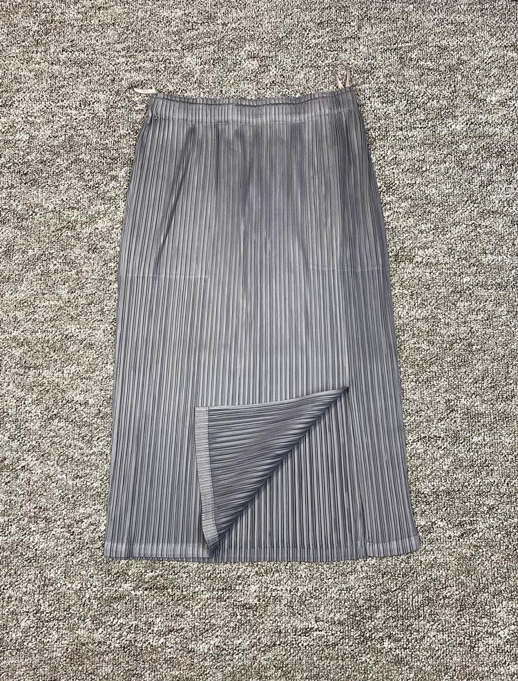 Kadın Miyake Pileli A-Kesim Etek, Büyük Beden, Yaz 2025 Koleksiyonu