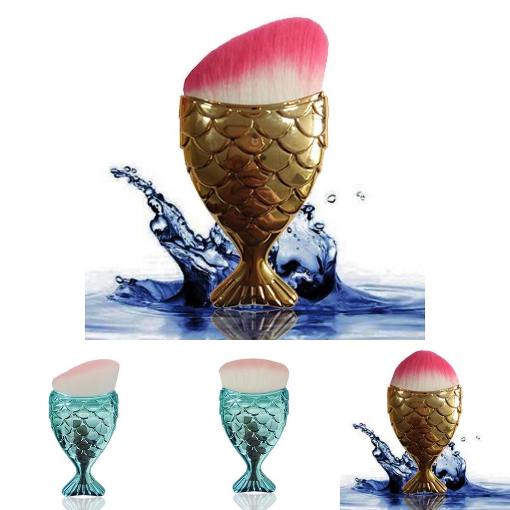 Fish Tail Cosmetic Brush With Gold And Blue Finish For Gift Sets And Makeup Enthusiasts
