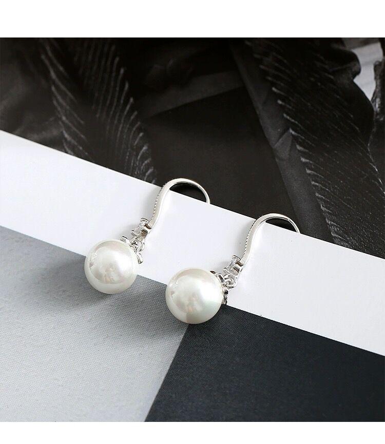S925 Sterling Silver Pearl Earrings - Hypoallergenic, Celebrity-Inspired Design