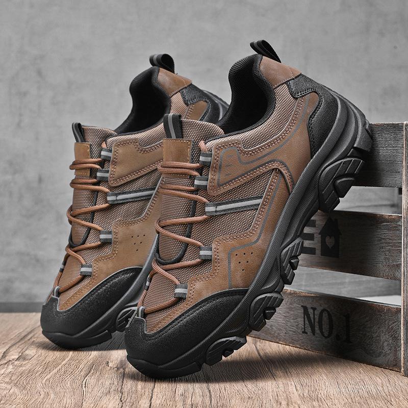 Fashion Spring summer mesh men's breathable outdoor casual shoes thin hiking sports casual shoes simple comfortable men's shoes