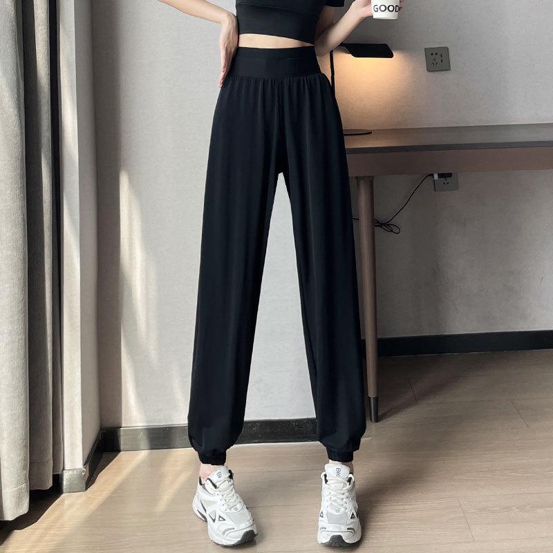 

Женский летний быстросохнущий солнцезащитный беговой комплект: Легкие брюки для фитнеса и йоги для пеших прогулок и утренних пробежек S