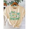 [One-way direction]Teacher's Edition One luy teacher Rainbow clover print fashion retro style short sleeve shirt Spring and summer Irish culture St.