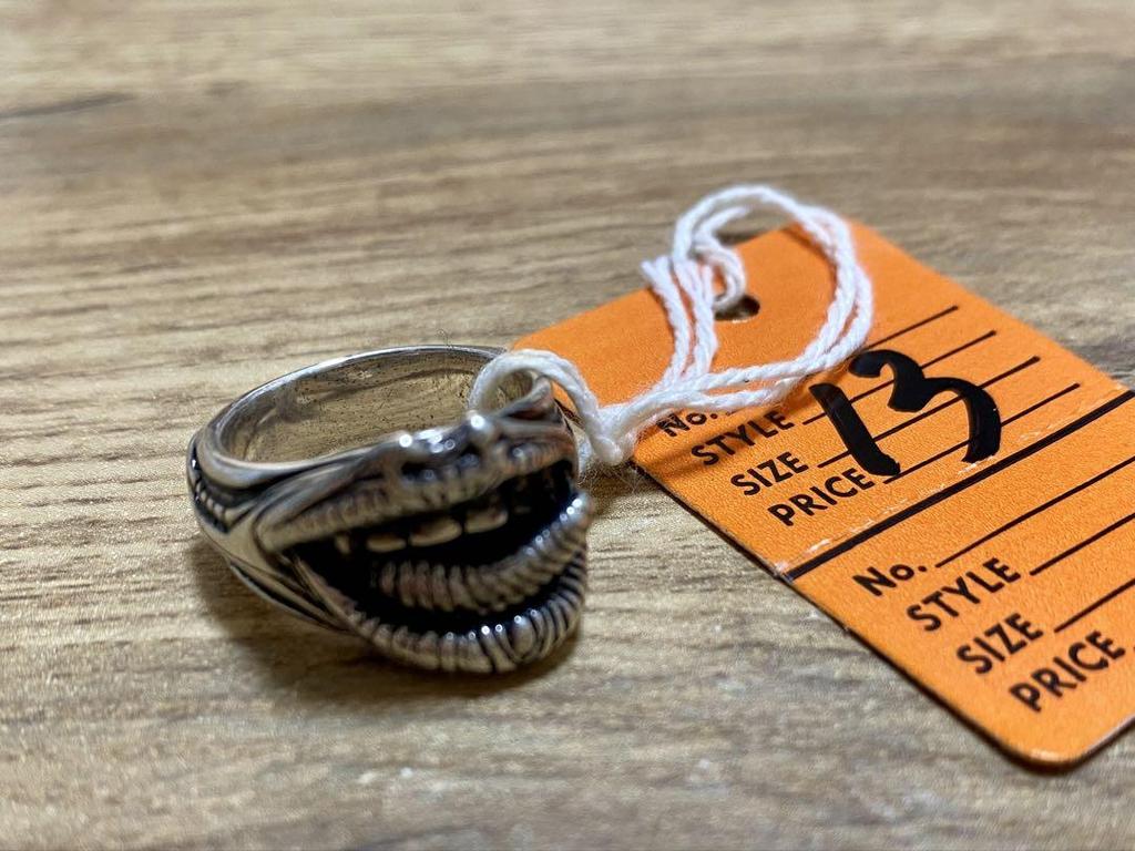 [USED] H.R. Giger sterling silver ring, size 13, ELP Lip