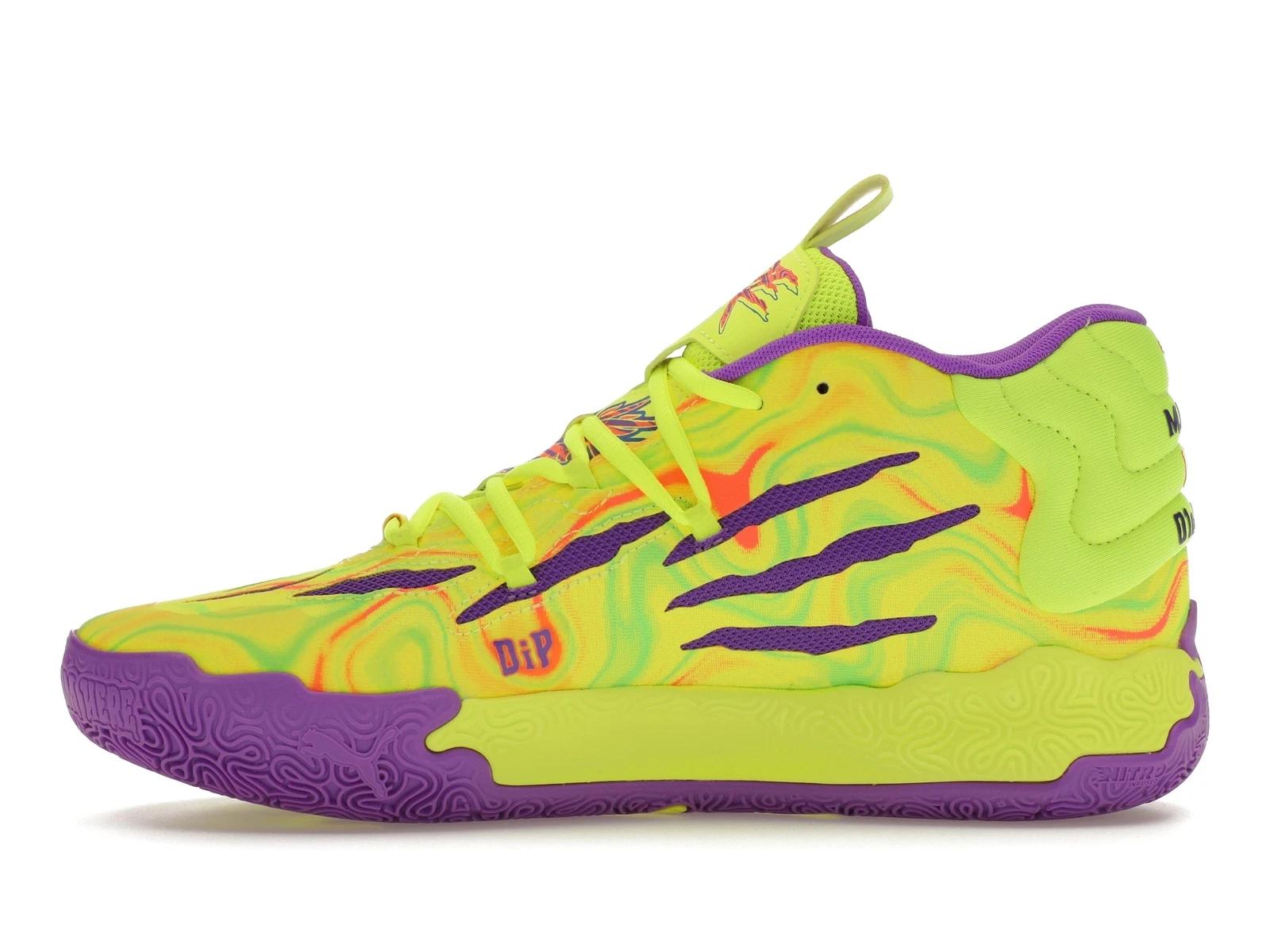 

LAMELO BALL x PUMA MB.03 Sparks Кроссовки для баскетбола со средней высотой голенища 379898-01 Унисекс EU 44.5 фиолетовый/жёлтый