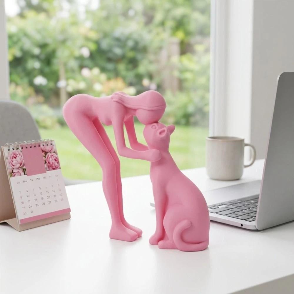 Nordic-Style Girl And Cat Statues 3D Printed Kissing Cat Statues Modern Art Space