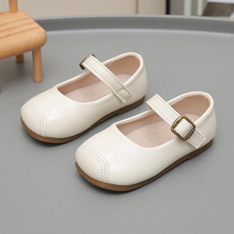 

Новые осенние модные удобные повседневные кожаные туфли на мягкой подошве в корейском стиле для девочек 25 бежевый