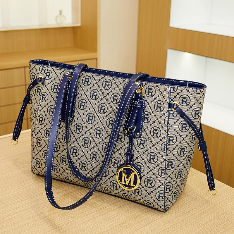 Simple Commuter Tote Bag Printed All-in-one Fashion Large Capacity Travel Shoulder Bag Tote Bag