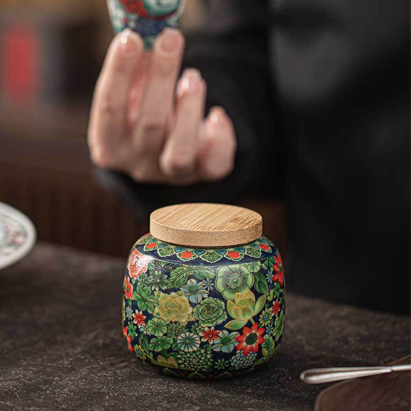 Creative Hand-painted Flower Ceramic Tea Jar with Bamboo Lid Sealed Storage Jar Portable Travel Tea Canister Home Decoration