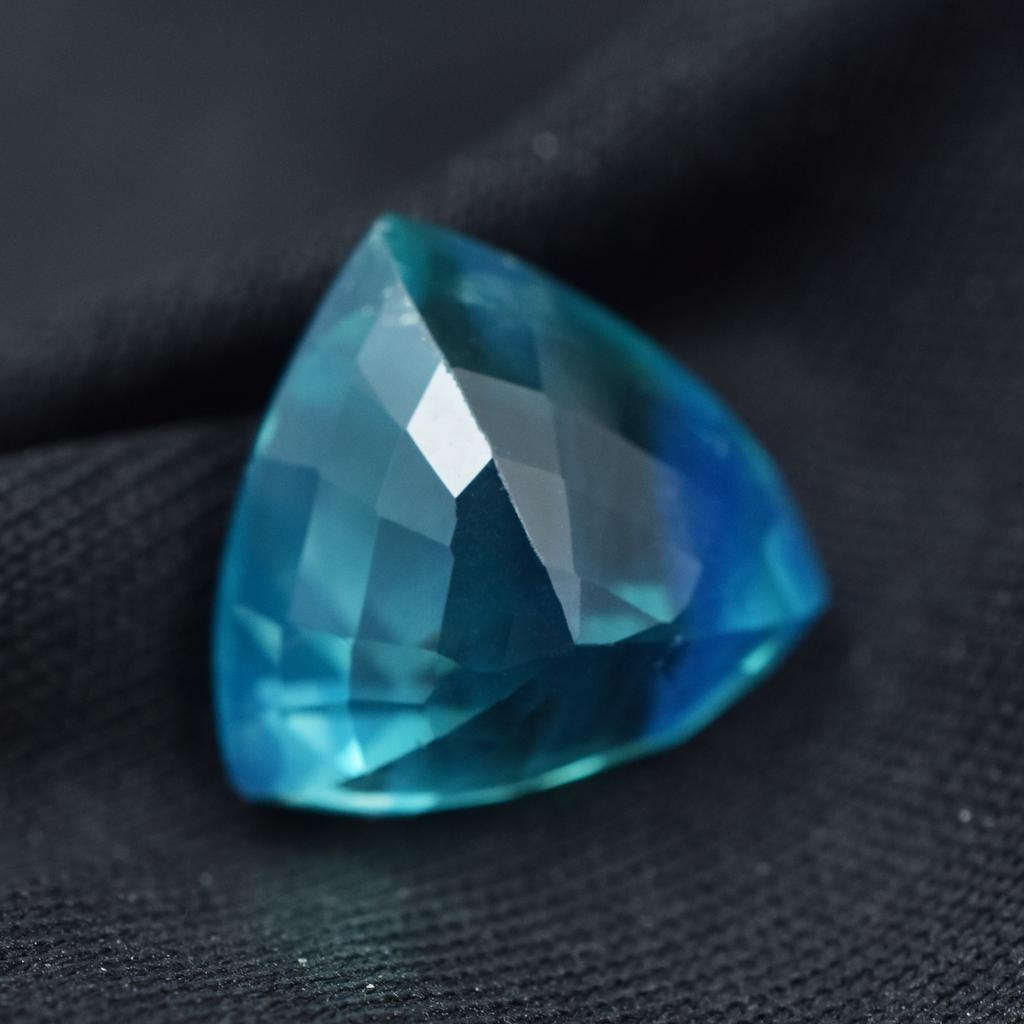 Certified Natural Bluish Green Sapphire 14.55 Ct Trillion Fabulous Gemstone