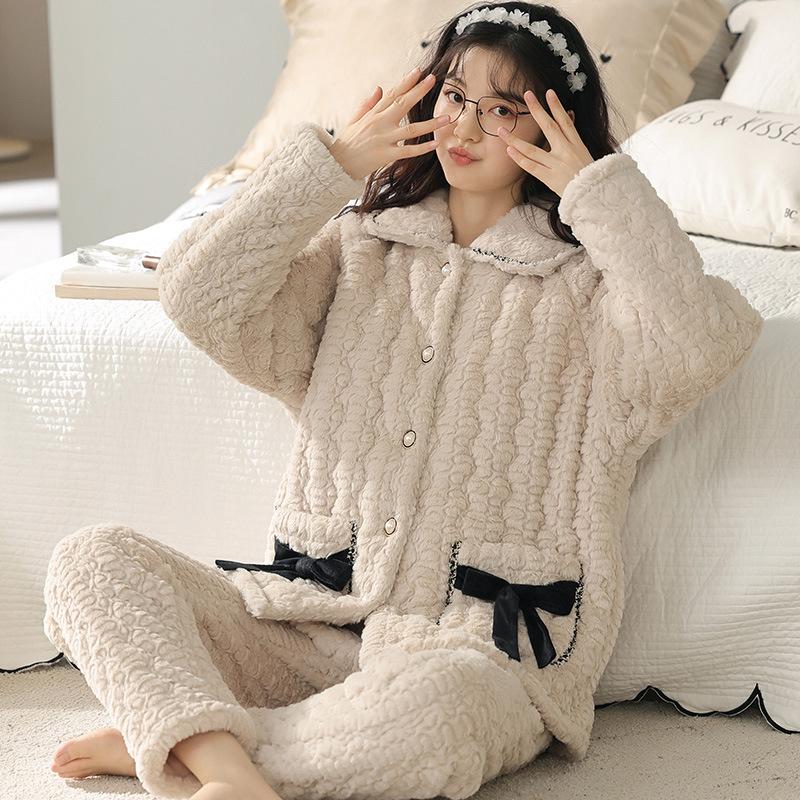 Coral Velvet Quilted Pajamas Women's Winter Three Layer Thick and Fleece Home Wear Women's Winter Flannel Thermal Set