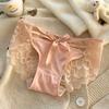 Chiloței – Bikini, brazilieni, hipsteri, slips și retro