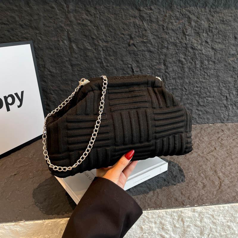 

Fashion chain shoulder bag large capacity new trendy versatile casual bag texture messenger bag чёрный