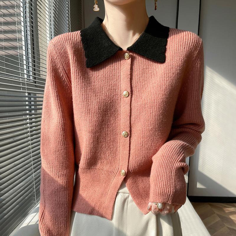 

Autumn and winter new PO-neck cardigan pullover sweater knitted sweater women s loose versatile age-reducing top contrasting bottoming shirt M