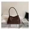 Xeie Thuk Shoulder Bag Women PU Woven Texture Daily Commute