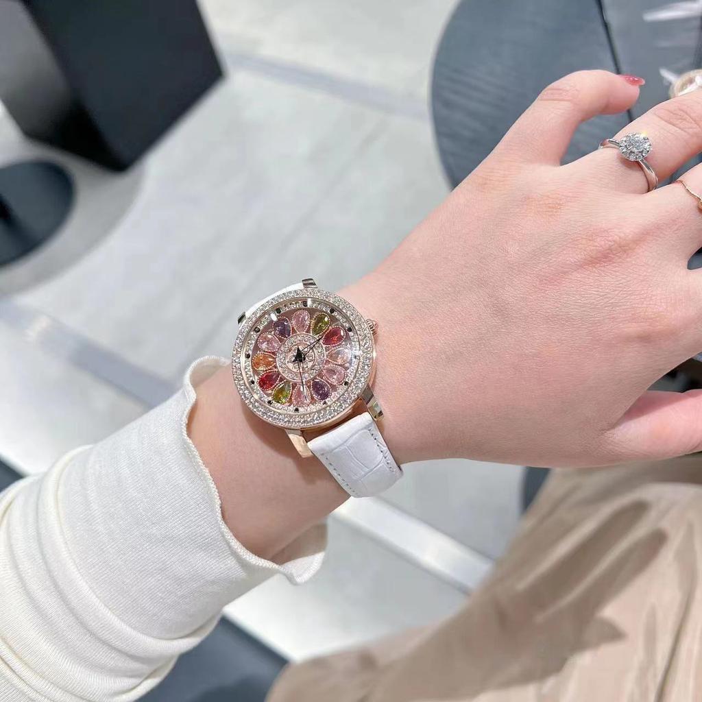 UTHAI H145 Women's Fashion Quartz Watch 360 ° Time Comes and Turns Diamond Inlaid Dial Waterproof Female Creative Wristwatches