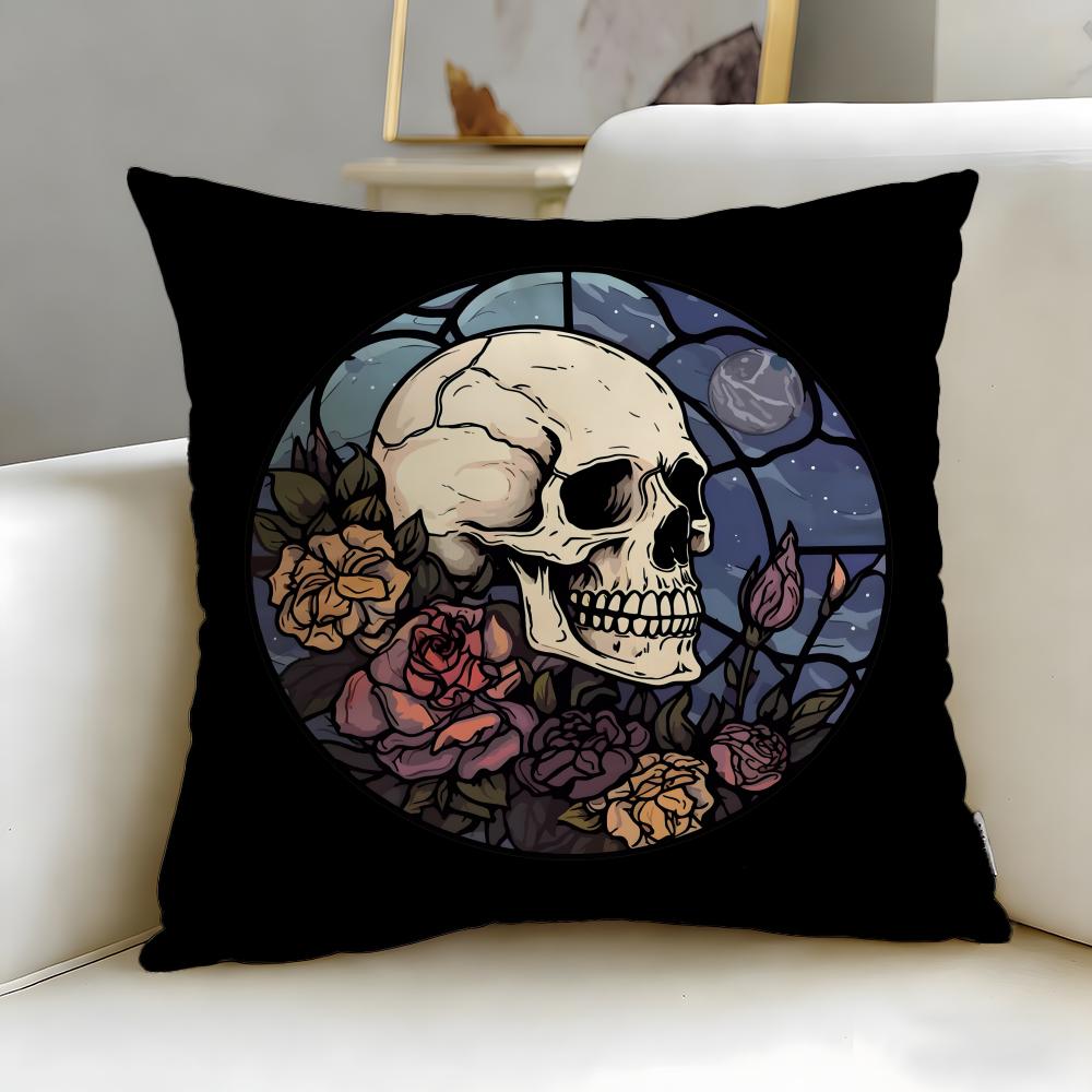 classic pattern Skull Heart Cushion Cover Soft  EasyWash Pillow Case  Versatile for Couch Bed Travel and Office
