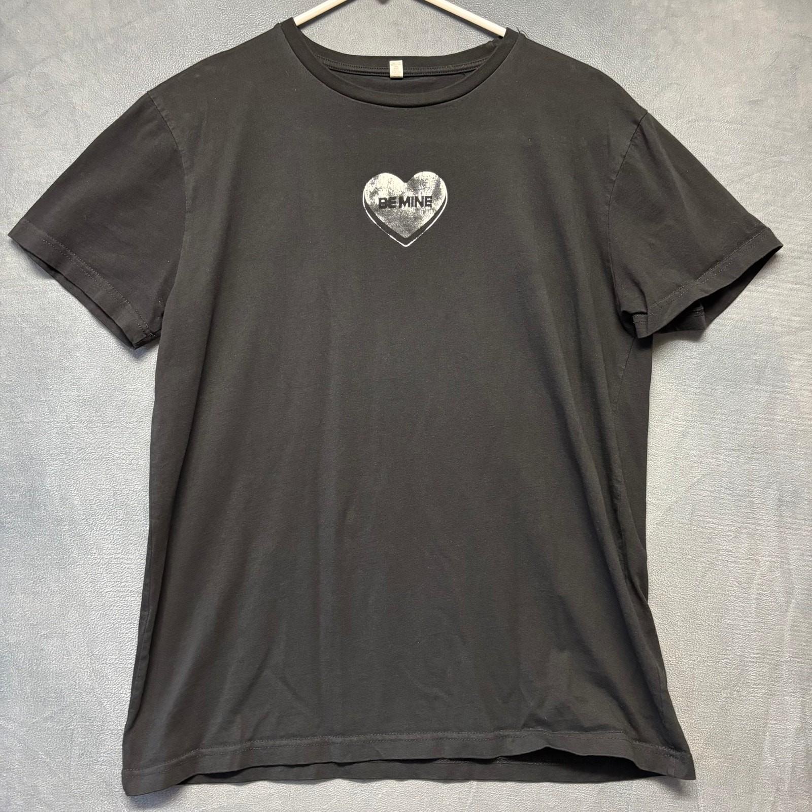 Be Mine Valentine Heart Candy Shirt Winn Cloding Fitted Love Sucks Center Logo S