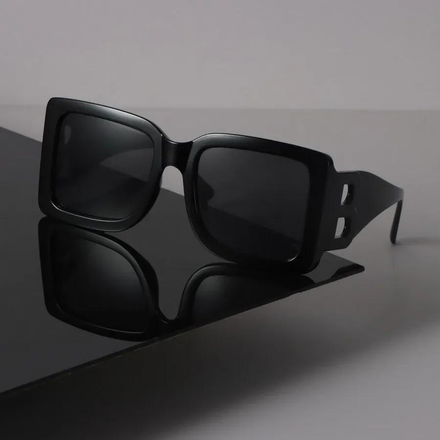 Luxury Square Sunglasses Women Men Cool Brand Designer Mirror Sun Glasses Female Male Black Colors