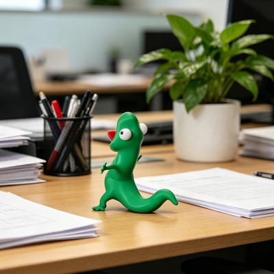 3D Printed Shaking Lizard Ornament Swing Spring Lizard Figurine Fidget Toy Home Office Decoration Ornament Meme Lover Gift