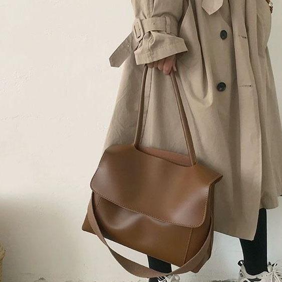 

Женская винтажная сумка на одно плечо, однотонная повседневная сумка, элегантная универсальная сумка-мессенджер большой вместимости 22*32*12cm коричневый