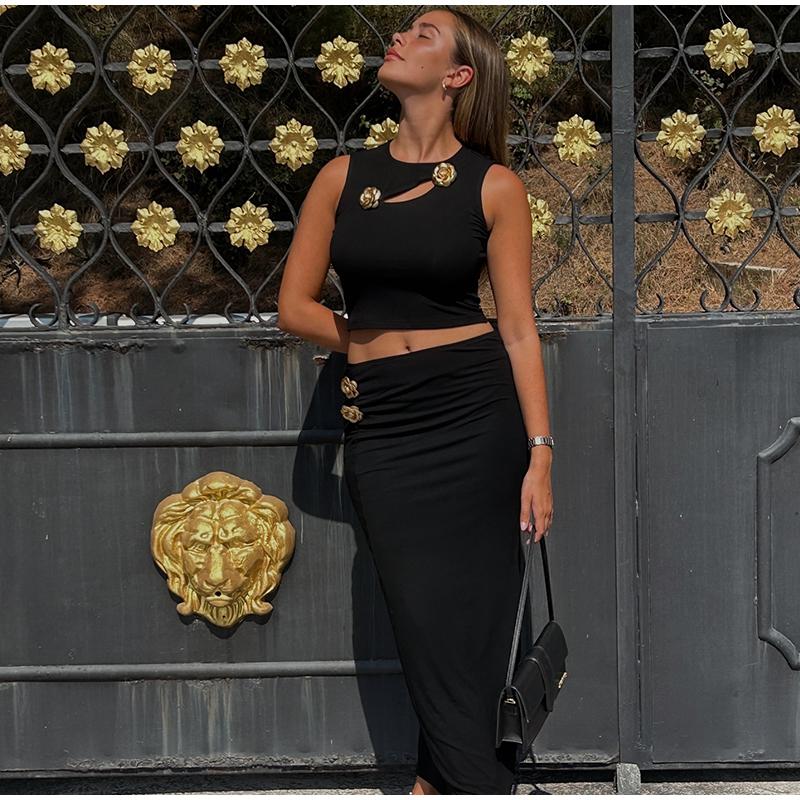 Women's Skirt Sets Sexy Crop Top&Bag Hip Skirt Metal Flower Decoration Lady 2 Piece Set Slim Hollow Out Tops High Waist Maxi Skirts New Fashion Summer