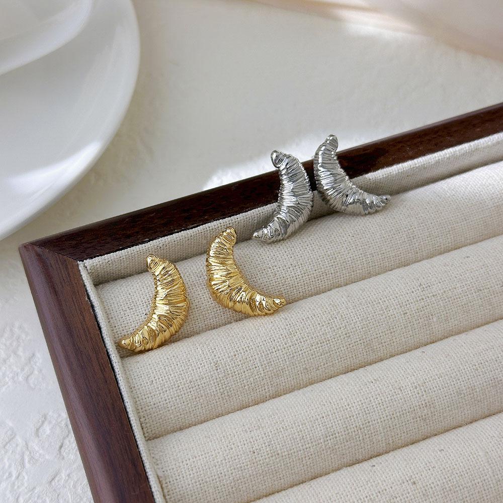 

Серьги-кроссаны «Серебряная игла» Легкая роскошь Нишевый дизайн Высококлассные серьги-пусеты в виде луны Уникальные серьги с характером и темпераментом