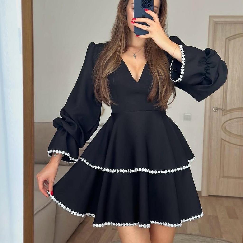2026 Autumn V-Neck Ruffled Short Dress for Women: European & American Style