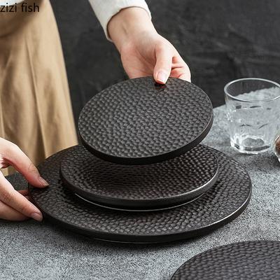 Černý keramický talíř na steak ve westernovém stylu, jídelní talíř, dezertní talíře, talíře na sushi, ovocný talíř, miska na svačinu, talíř na dim sum.