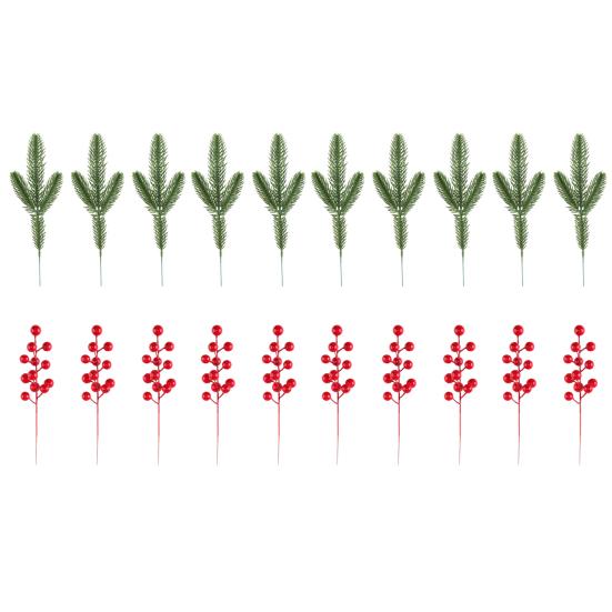 Vánoční borové větvičky s červenými bobulemi Umělé zelené stonky na strom Květinová aranžmá Domov Kancelář Sváteční středová dekorace