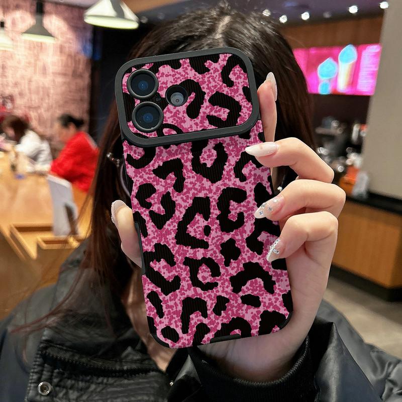 Fashion Leopard Printed Vertical Grain Leather Soft Silicone Phone Case Back Cover with Camera Lens Full Protection for iPhone 17