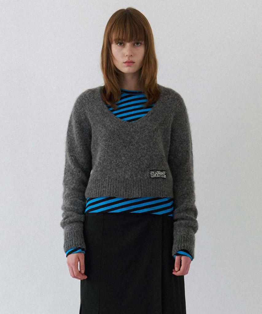 Yunse Hatch Crop Knit (Charcoal)