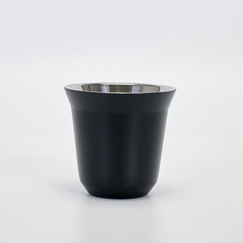 

Мини-чашки для кофе объемом 80 мл, портативные маленькие чашки для напитков, высококачественные термоизолирующие кофейные чашки с двойными стенками из нержавеющей стали 80ML чёрный
