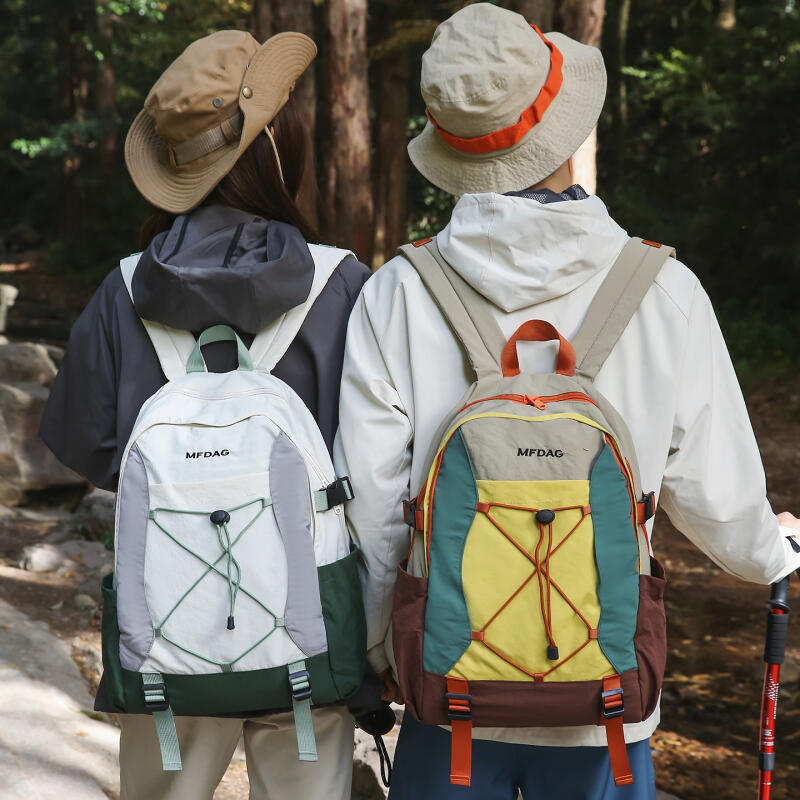 Outdoor Contrast Backpack Large Capacity Lightweight Travel Backpack Sport Schoolbag