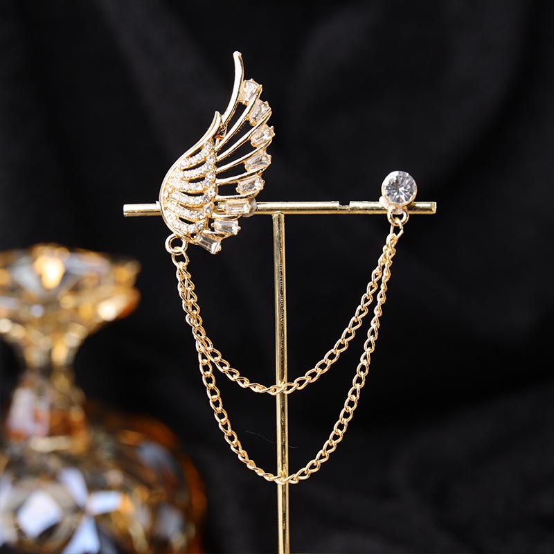 Baroque Rhinestone Pearl Corsage Necklace Brooch - Retro British Court Suit Accessory