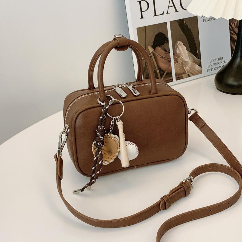 Retro liten väska dam mångsidig ny mode axelbudväska dam bärbar jobb liten väska