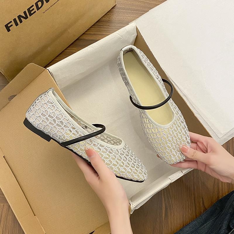 Square Head Hollow Woven Word with Versatile Soft Surface Single Shoes Women's Mesh Sandals Hollow