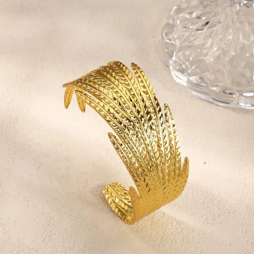 Geometric Bold Feather Cuff Bracelet For Women Gold Color Stainless Steel Feather Opening Bangle Perfect for Daily Wear