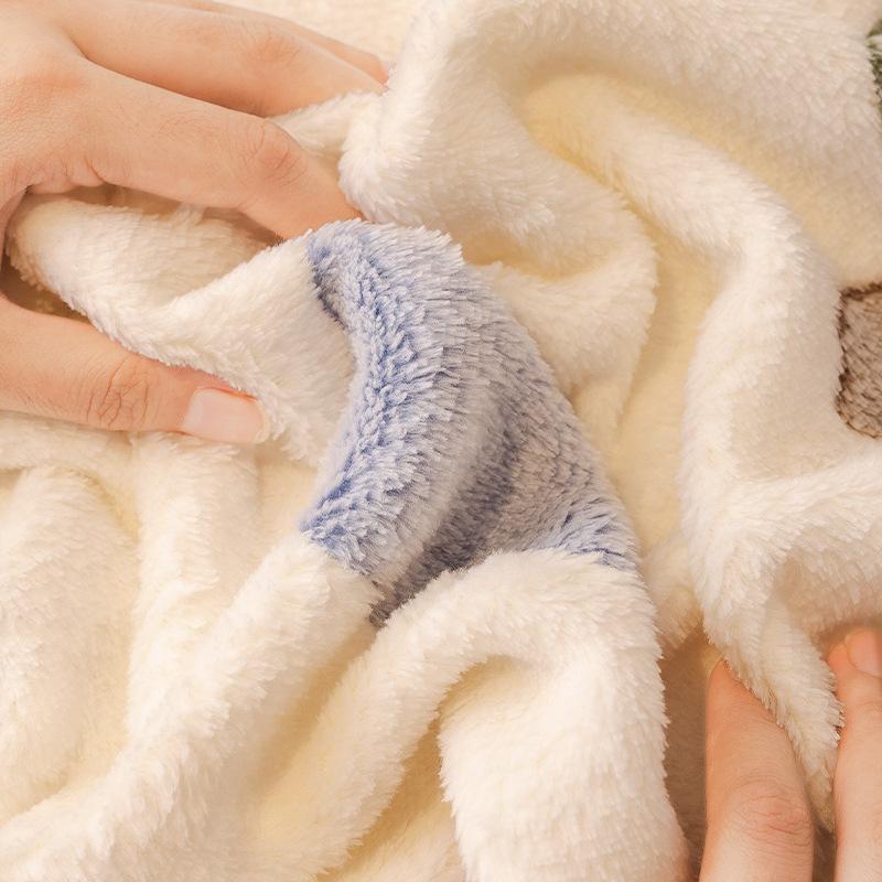 Cute Cartoon Sofa Cover Towel Autumn and Winter Thickening Milk Fiber Anti-Scratching Sofa Cushion All-Inclusive Sofa Cover Dust Cover