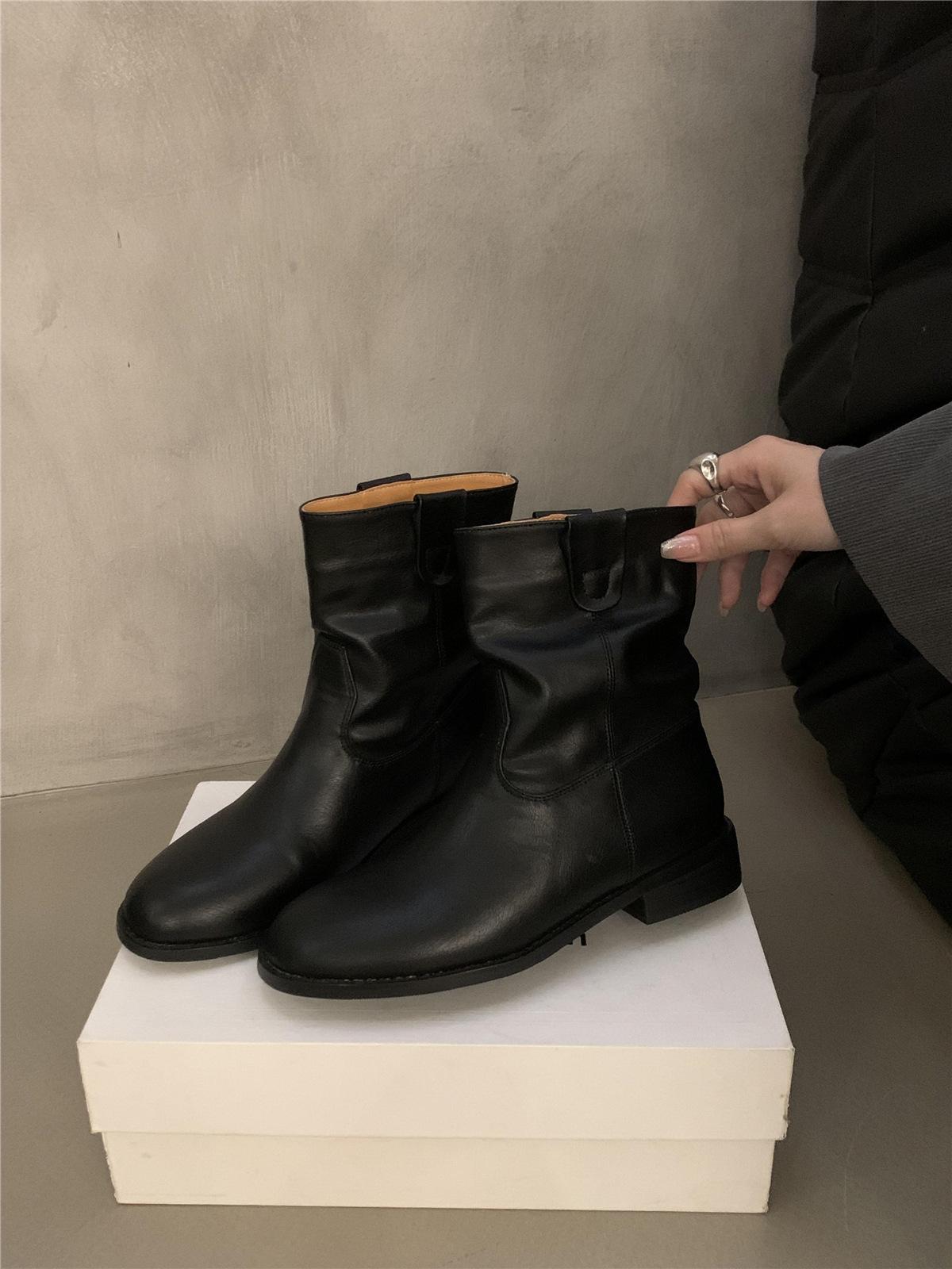 

Каблук замша 2024 Дун Дэмун короткие ботинки маленькие женские ботинки нишевая ретро мода круглый носок корейский новый год инс стиль 35 чёрный