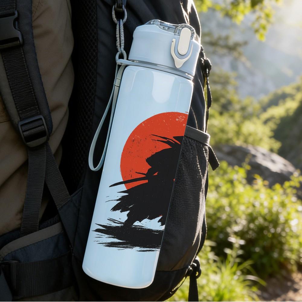 1PC Samurai Red Sun Silhouette 750ml Color Plastic Sports Water Bottle Leakproof Flip Straw Lid Suitable for Sports Office Home Use