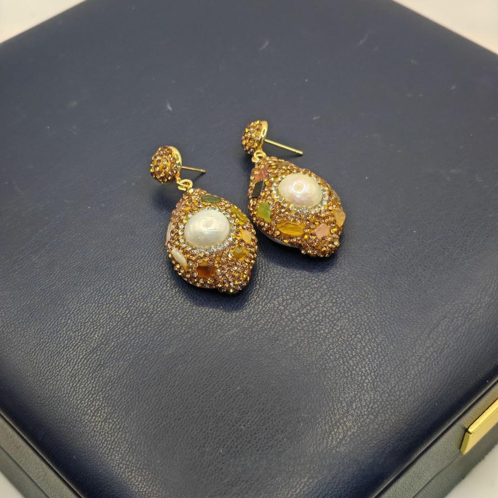 Natural Baroque freshwater pearl tourmaline inlaid four piece set, personalized medieval necklace, niche accessory