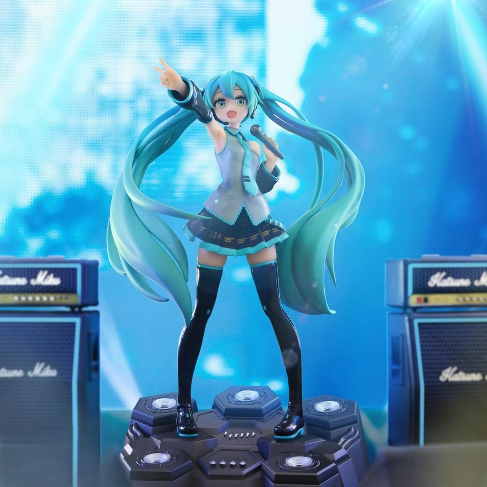 ABYstyle Hatsune Miku 1/10 Winking PVC Figure Vocaloid Collectible Anime Display